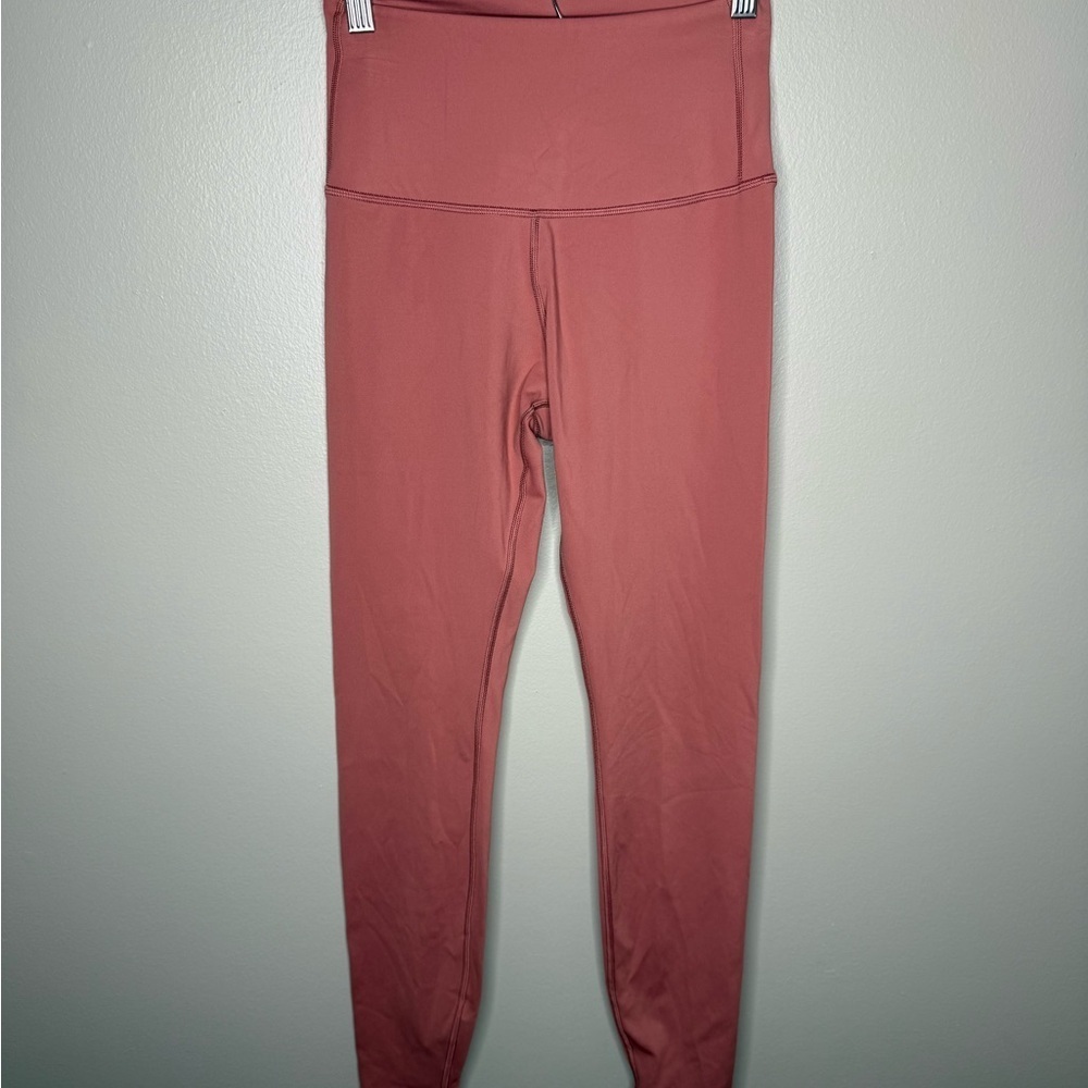 TAVI high rise leggings size medium